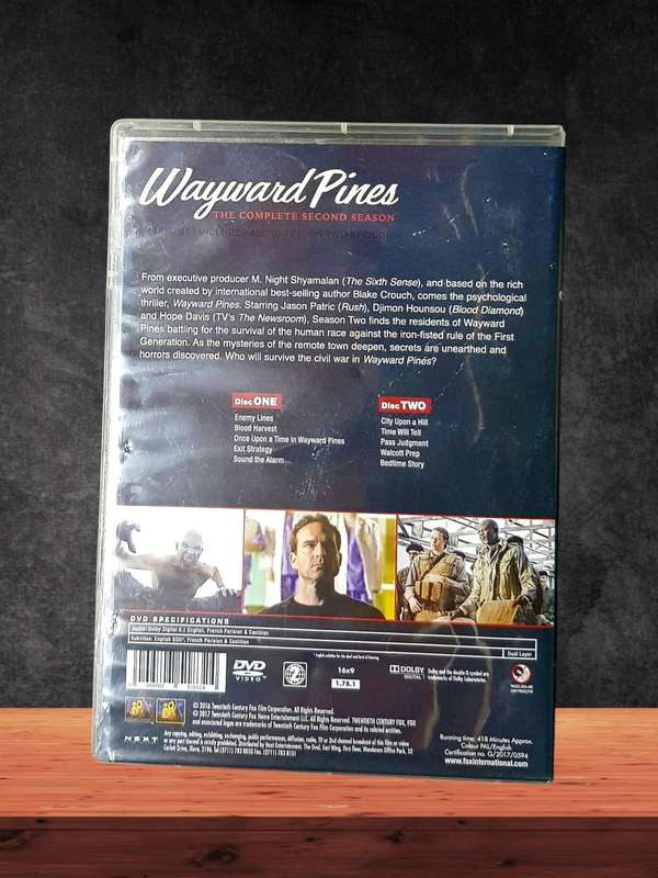 DVD Boxset x 2 - Wayward Pines - Complete - 6 Discs - Season 1 - 2
