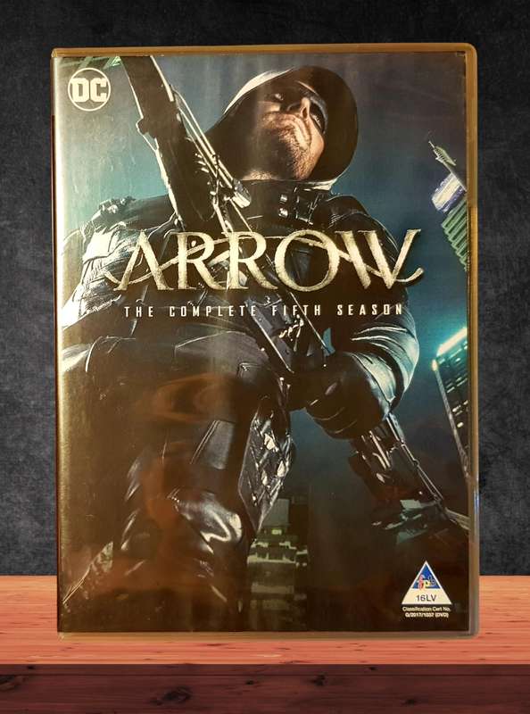 Arrow Complete Series 17 DVD Box Set  DC Superhero Action  All Episodes  Region 2