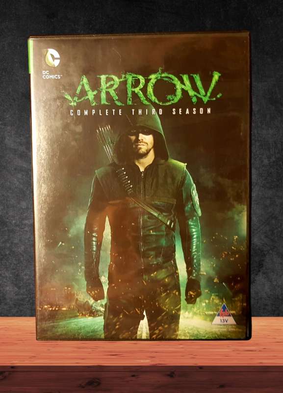 Arrow Complete Series 17 DVD Box Set  DC Superhero Action  All Episodes  Region 2