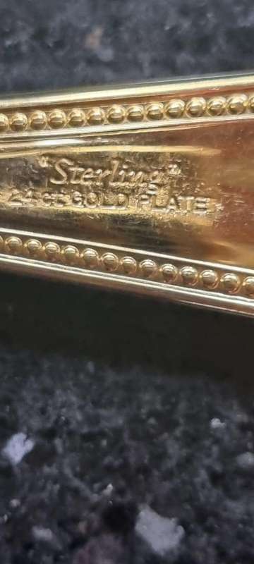 Royal Albert 120 piece with gold cutley set