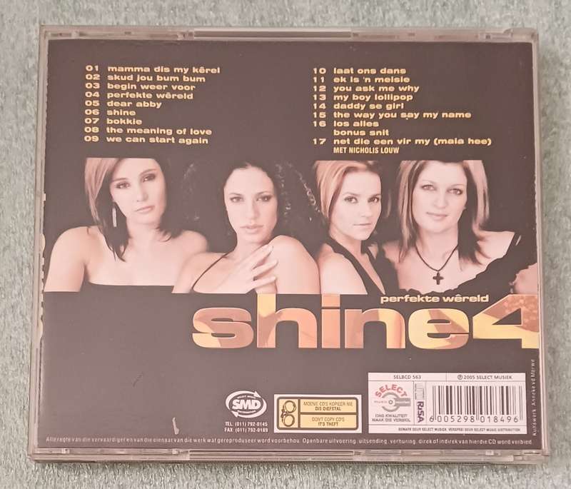 SHINE 4 - PERFEKTE WERELD