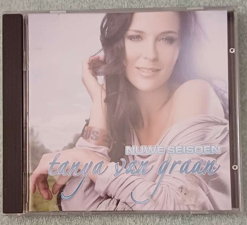 TANYA VAN GRAAN - NUWE SEISOEN