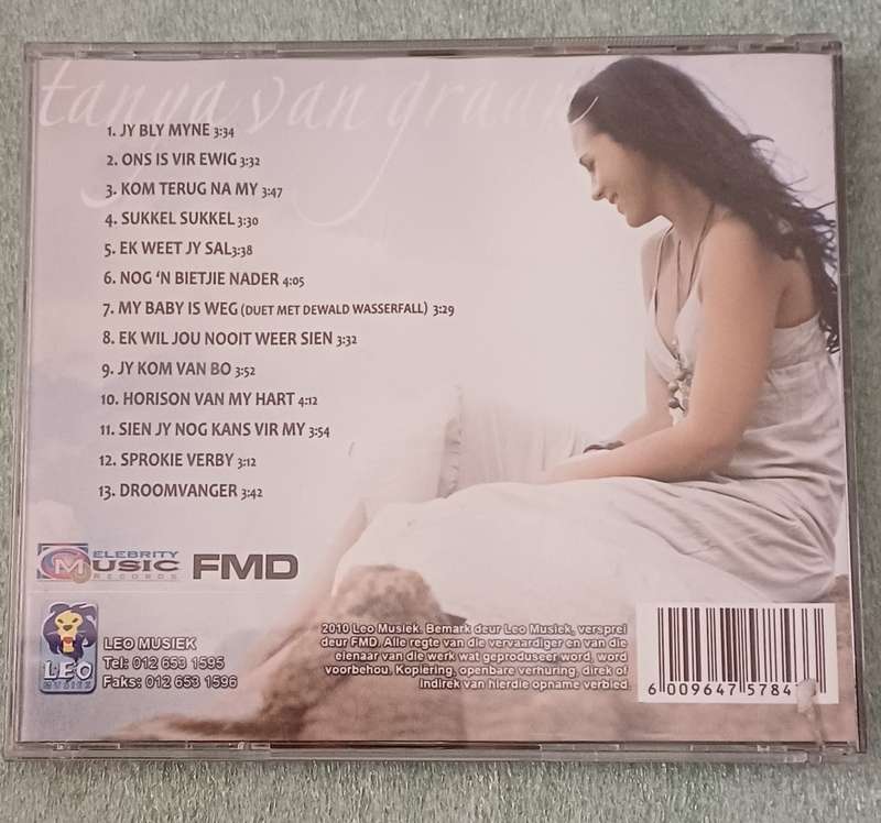 TANYA VAN GRAAN - NUWE SEISOEN