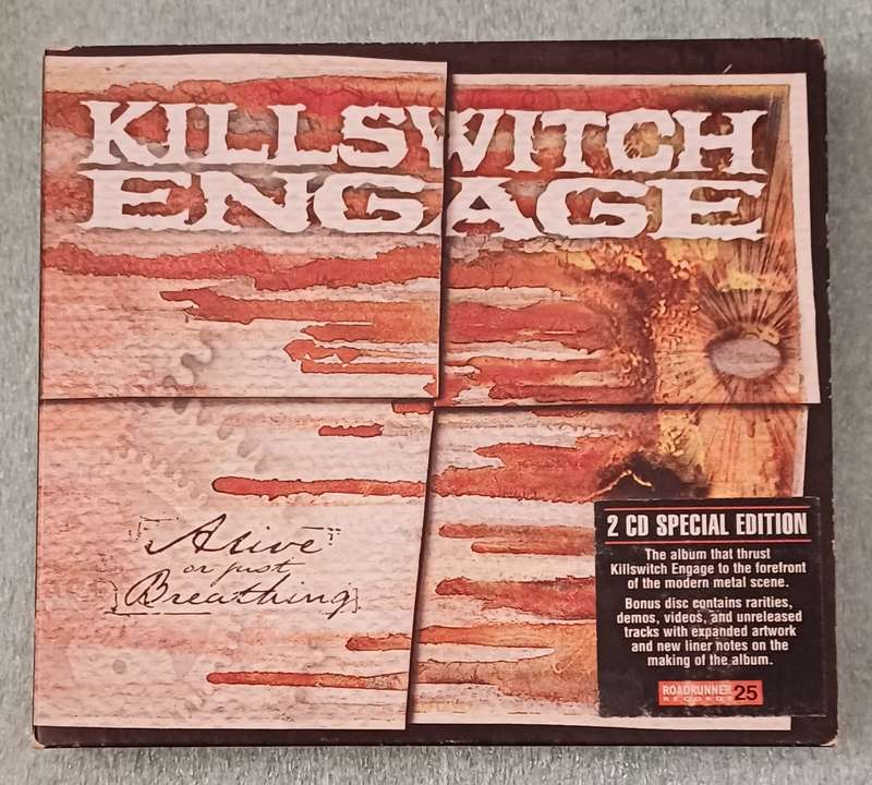 KILLSWITCH ENGAGE - ALIVE OR JUST BREATHING