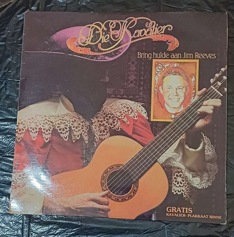 DIE KAVALIER - BRING HULDE AAN JIM REEVES