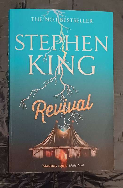 STEPHEN KING - REVIVAL