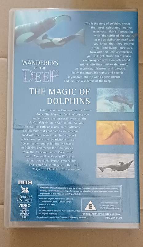 WANDERERS OF THE DEEP - THE MAGIC OF DOLPHINS