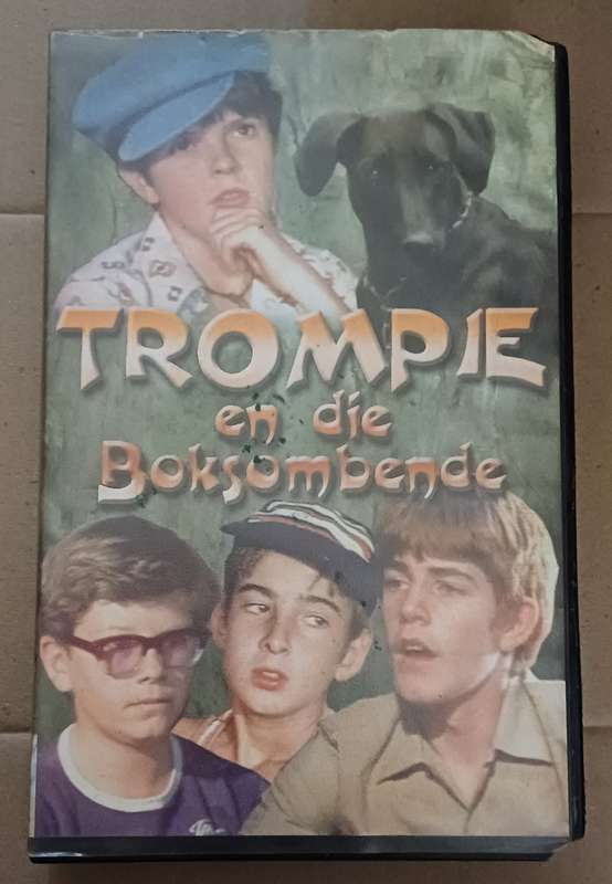 TROMPIE EN DIE BOKSOMBENDE