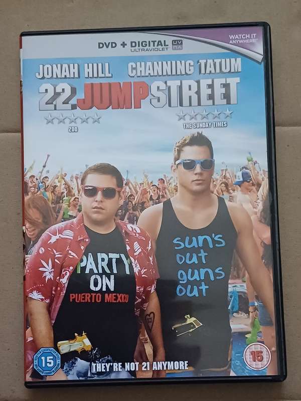 22 JUMP STREET