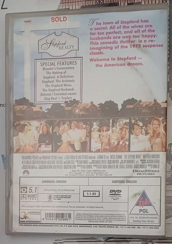 THE STEPFORD WIVES