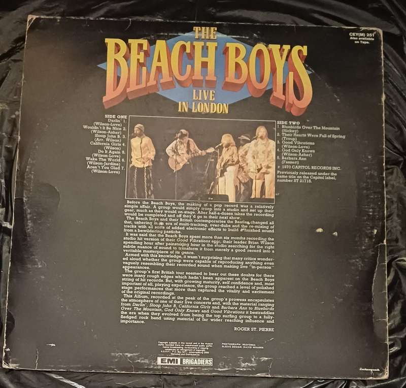 THE BEACH BOYS LIVE LONDON