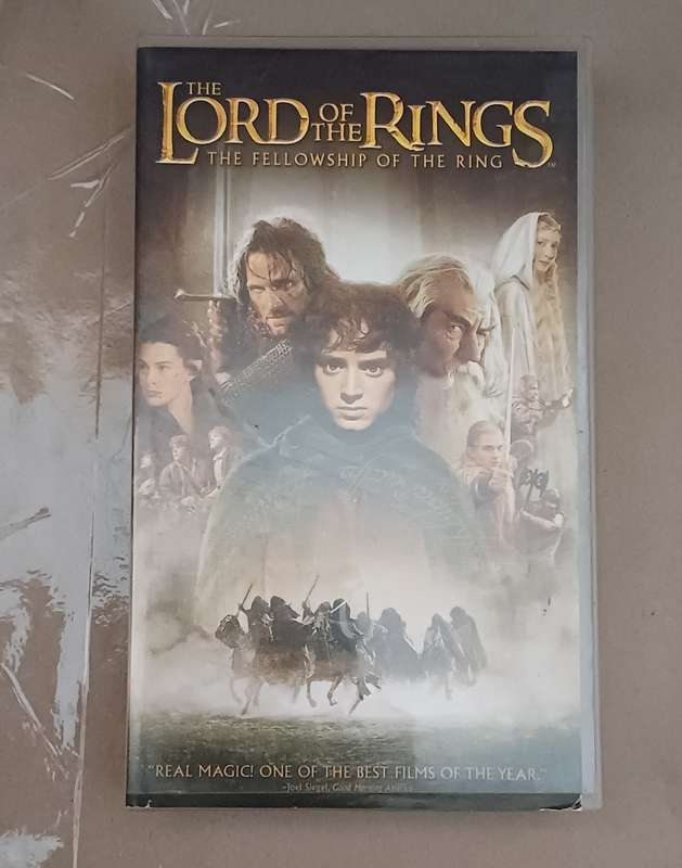 THE LORD OF THE RINGS - THE FELLOWSHIP OF THE RING