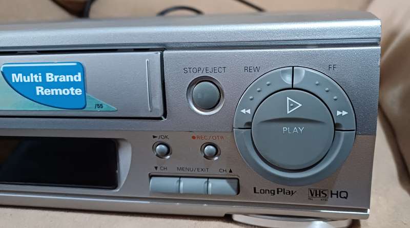 PHILIPS 4 HEAD VR599 VCR PLAYER