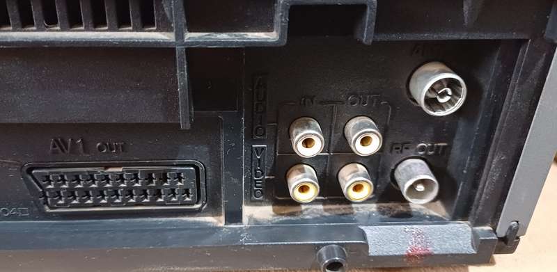 PHILIPS 4 HEAD VR599 VCR PLAYER