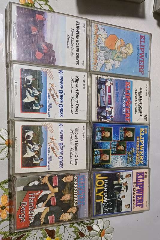 8 KLIPWEF Cassette Tape's