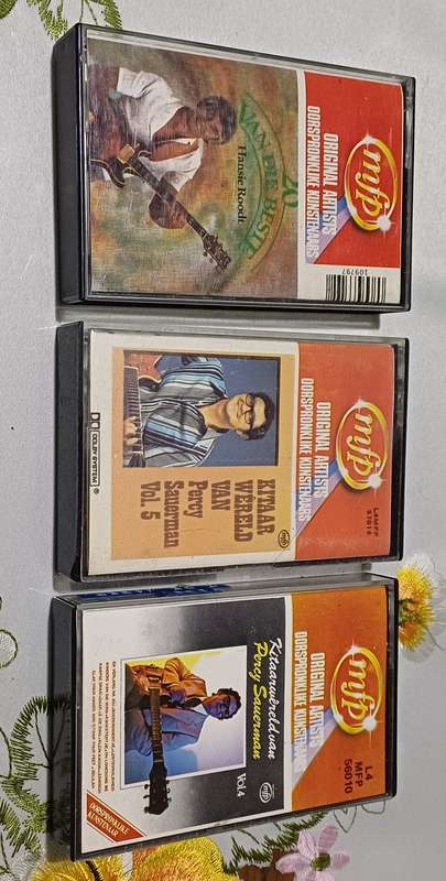 3 KITAAR Cassette Tape's