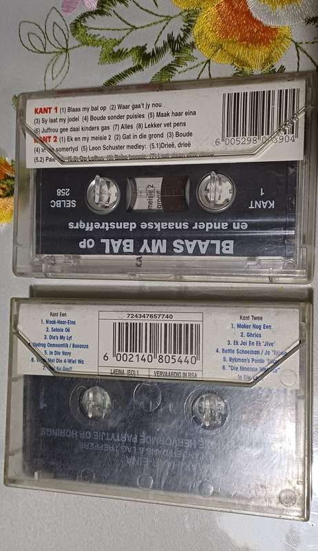 2 LAG EN DANS TREFFERS Cassette Tape's