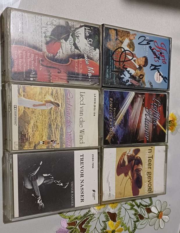 6 AFRIKAANS Cassette Tape's