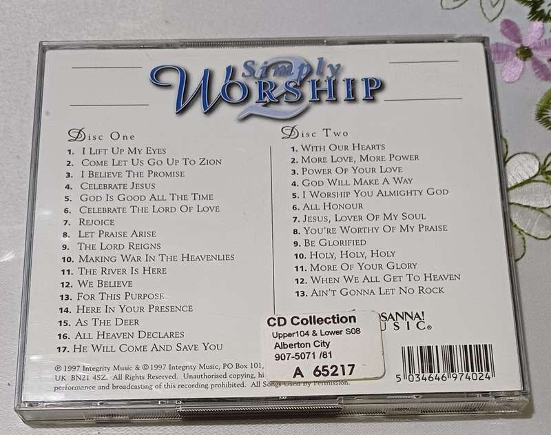 SIMPLY WORSHIP 2