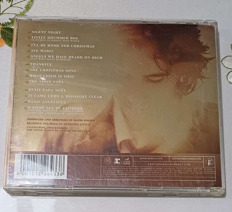 JOSH GROBAN - NOEL