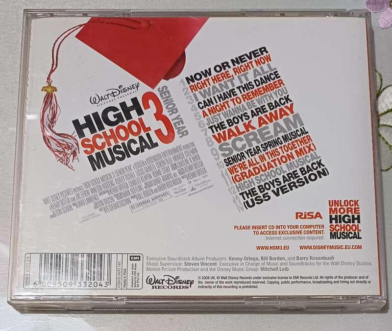 HIGH SCHOOL MUSICAL 3 SENIOR YEAR