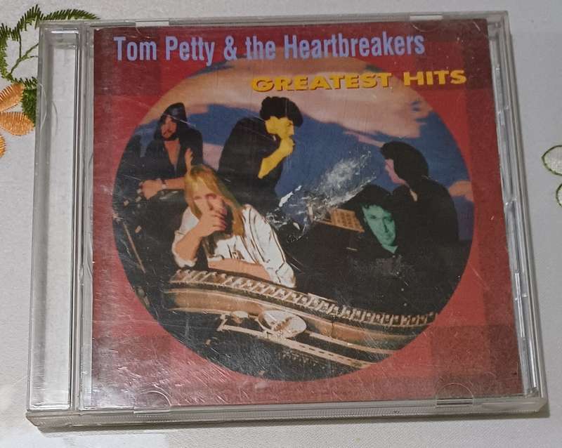 TOM PETTY & THE HEARTBREAKERS - GREATEST HITS