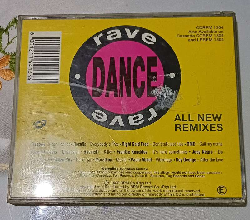 RAVE DANCE