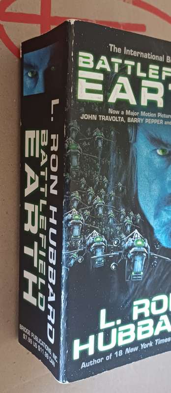 BATTLEFIELD EARTH L. RON HUBBARD