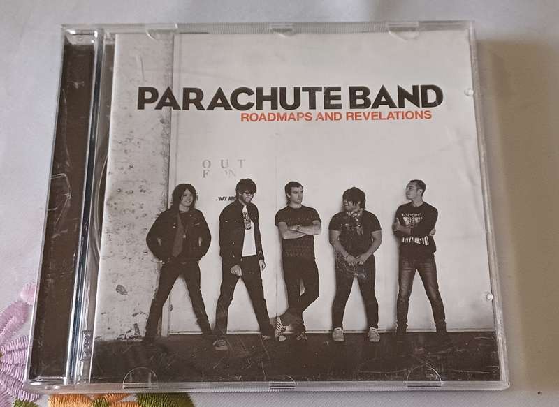 ROADMAPS AND REVELATIONS - PARACHUTE BAND