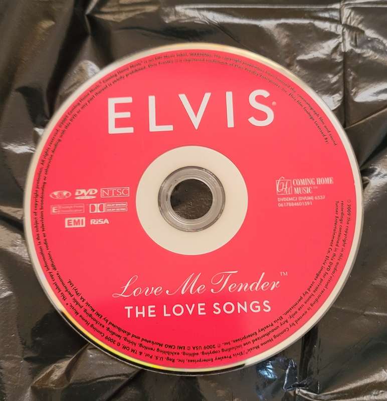 ELVIS PRESLEY - LOVE ME TENDER THE LOVE SONGS