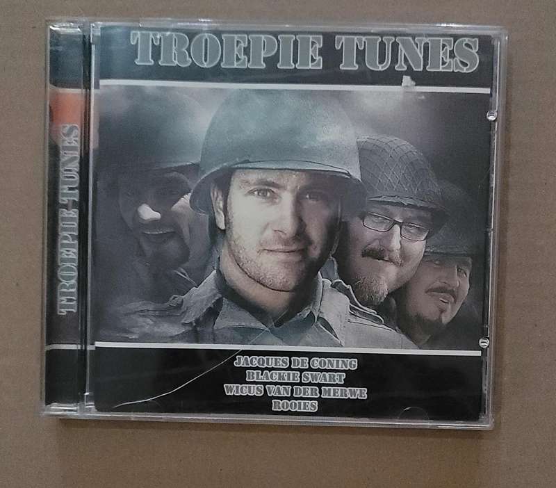 TROEPIE TUNES