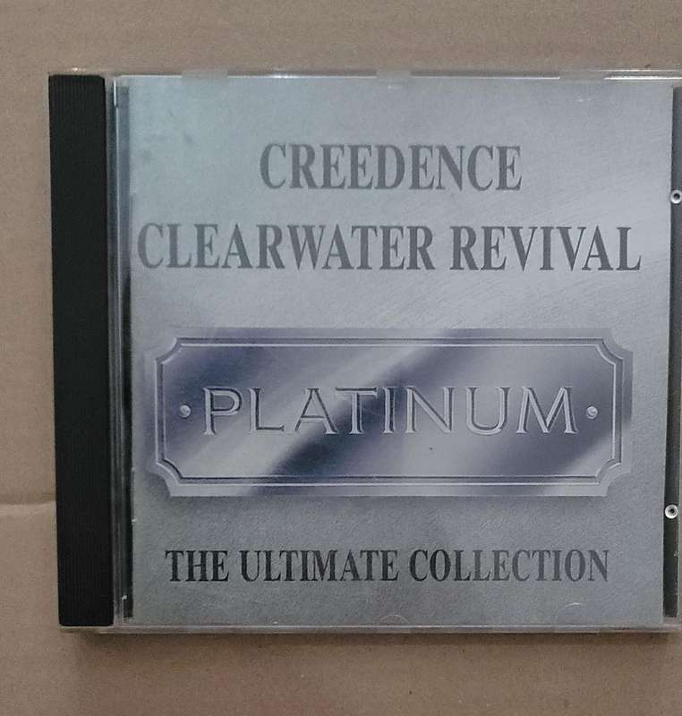 CREEDENCE CLEARWATER REVIVAL - THE ULTIMATE COLLECTION