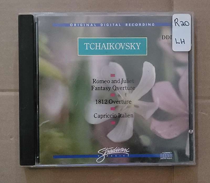 Tchaikovsky - Romeo And Juliet Fantasy Overture / 1812 Overture / Capriccio Italien