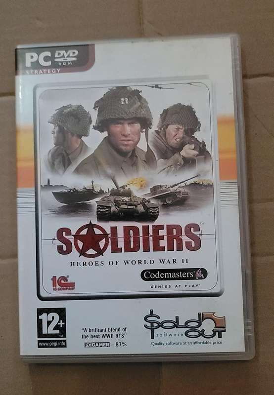 SOLDIERS HEROES OF WORLD WAR 2