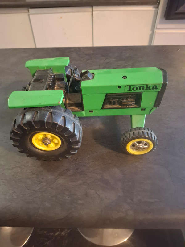 Tonka Tractor Vintage 1970's