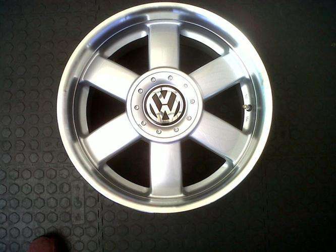 VW velocity center caps