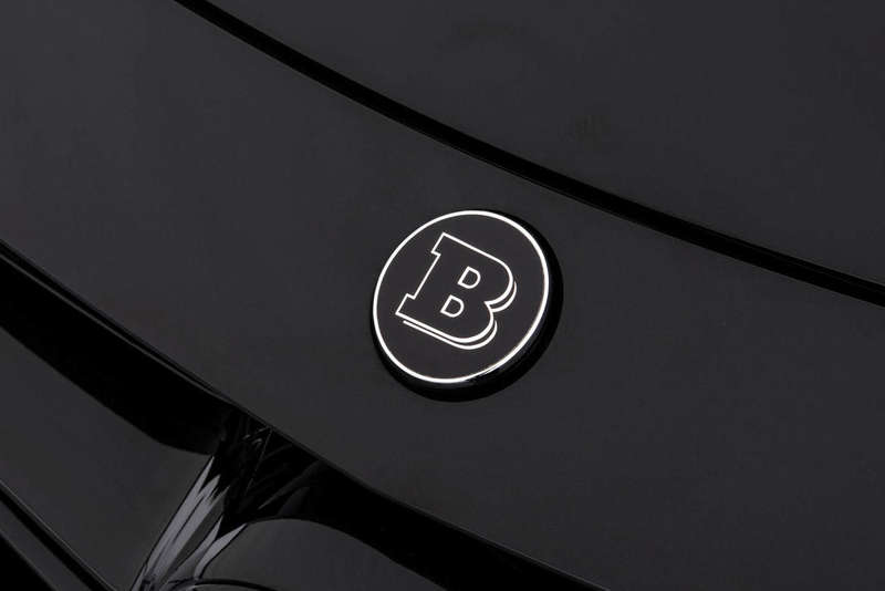 Mercedes bonnet badge
