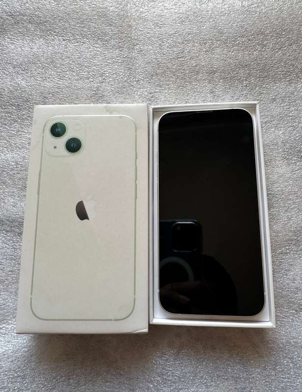 Apple IPhone 13  256gb - Starlight