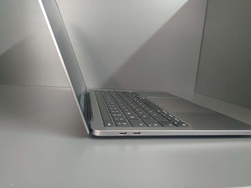 Apple MacBook Pro M2  - 2022