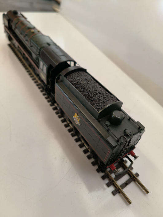 Hornby "Flying Dutchman" Britannia Class 4-6-2 Loco - Not DCC - Mint (Lot 437)