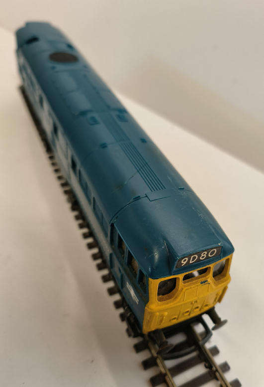 Tri-ang Class 31 Diesel Loco R.357 - Co-Co (Lot 533)