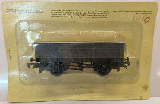 Hatchette Partworks 2 x 5-Plank Wagons (Lot 528)