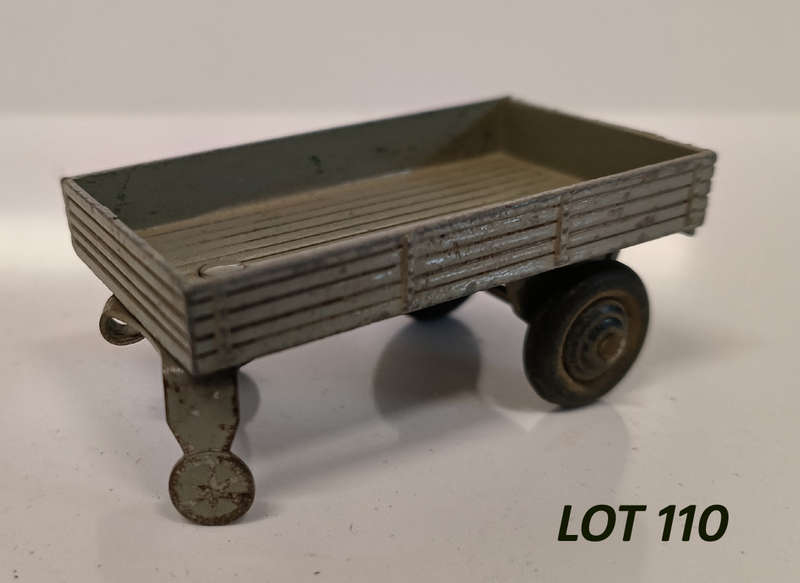 Dinky Toys - #33b - Trailer (Lot 110)