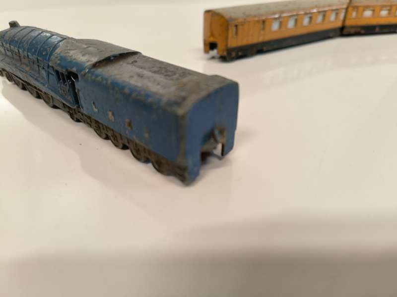 Dinky Toys - #798 - A4 Express Train (Lot 117)