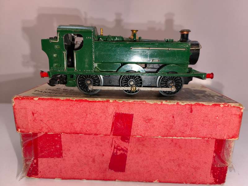 Wills GWR 94XX 0-6-0T (Lot 307)