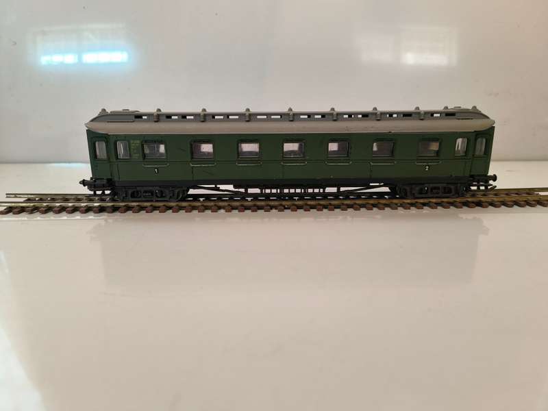 Lilliput DB Clerestory Coach (Lot 321)