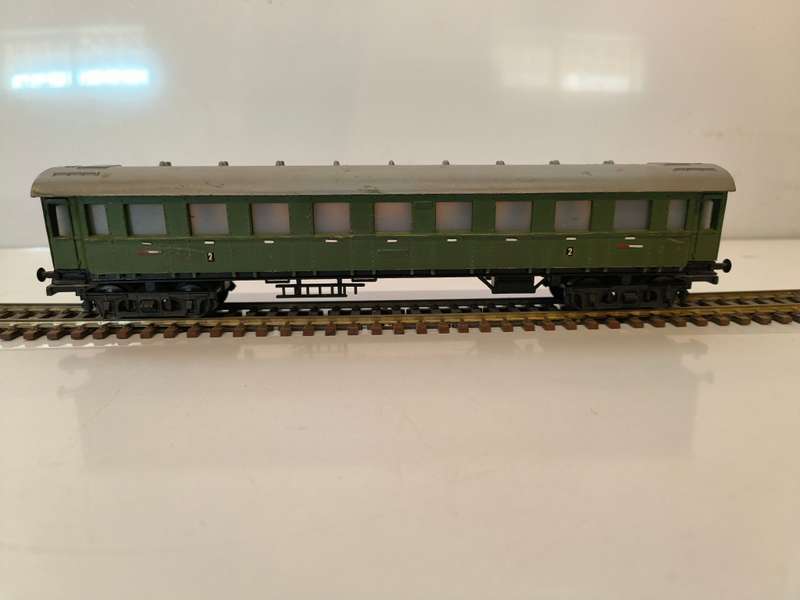 Lilliput DB Coach #2 (Lot 323)
