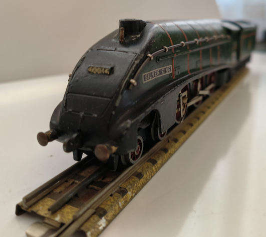 Vintage Hornby Dublo - A4  "Silver King" 3-rail Loco -4-6-2 (Lot 412)