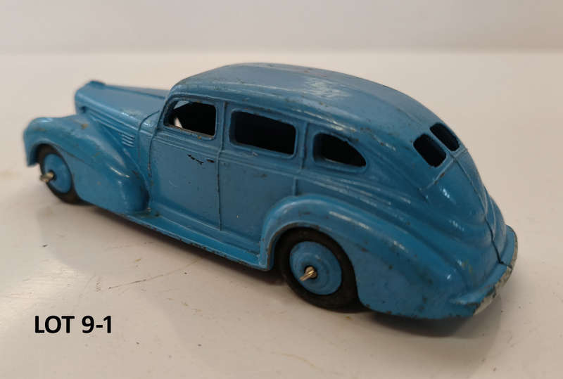Dinky Toys - #39e Chrysler Royal (Lot 09-1 )