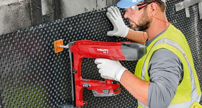 Hilti BX 3-L (02) Battery Operated Fastening Nail Gun with Bluetooth.